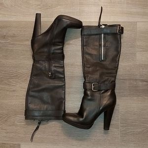 Woman's Boots👢🛍